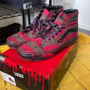 House Of Terror x Sk8-Hi Nightmare On Elm Street Vans - Size 10.5